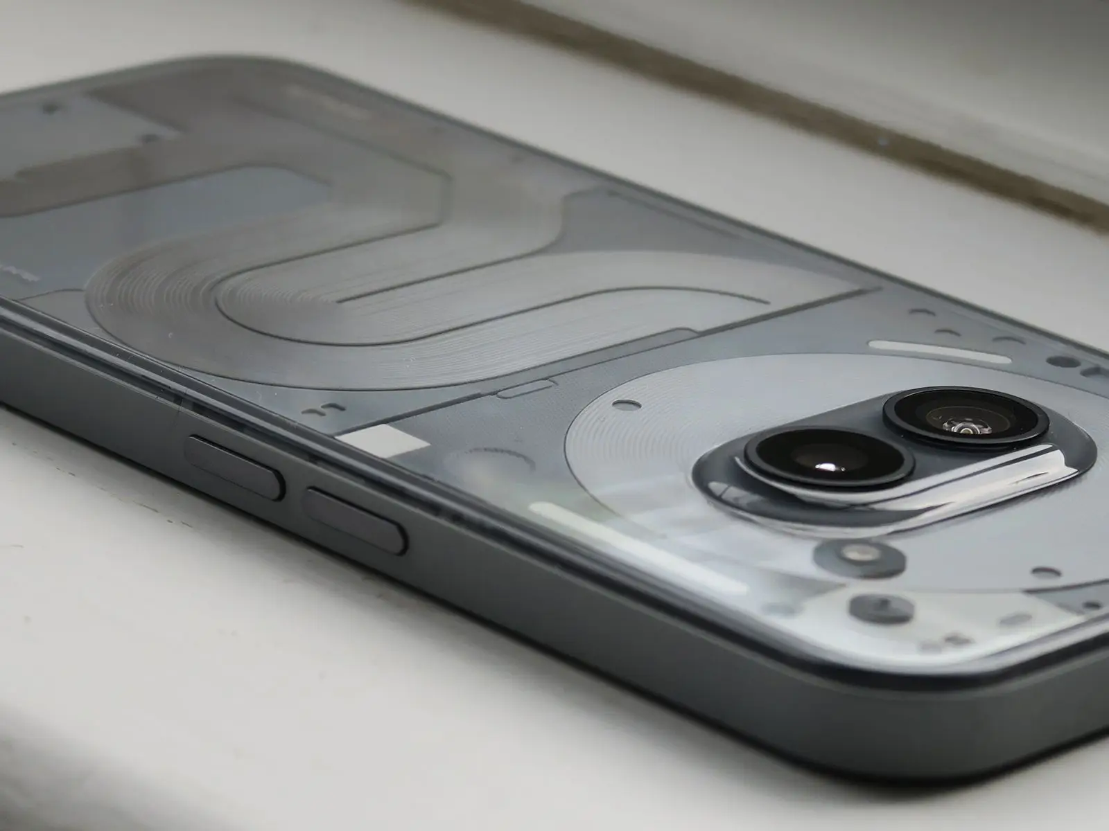 تصاویر گوشی ناسینگ  Nothing Phone (2a) Plus عکس 1